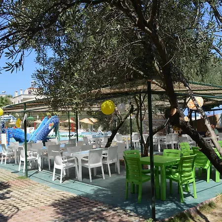 Zeytin Aquapark 아파트호텔 Ayvalı